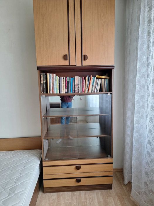 Спалня в комплект с гардероби