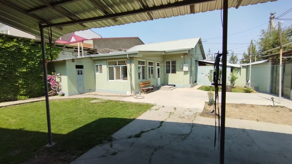 Срочно!!! Продается земля, участок под застройку. Дом торцевой