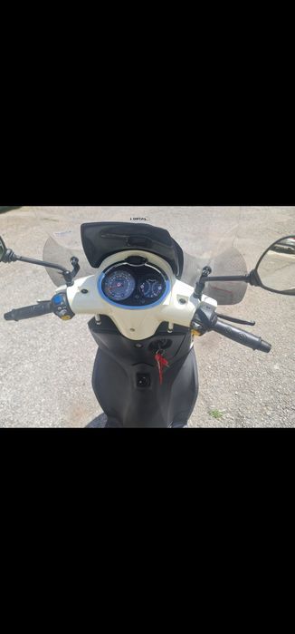 Malaguti Centro Скутер 125 кубика 125куб