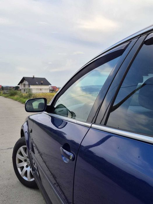 VOLKSWAGEN Passat 2002 — imagine 3