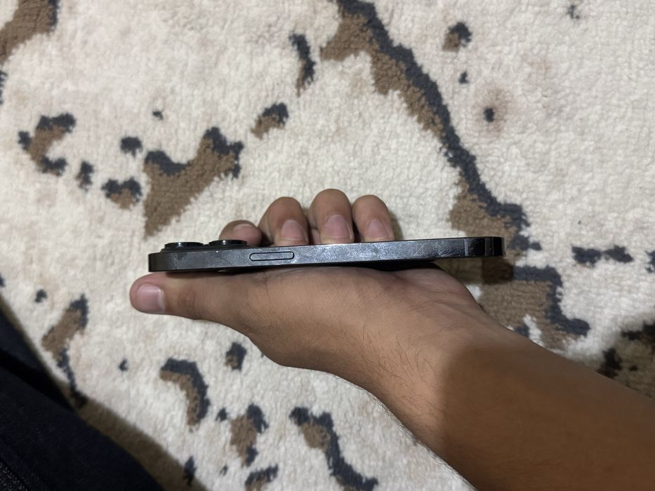 Iphone 14 pro, black