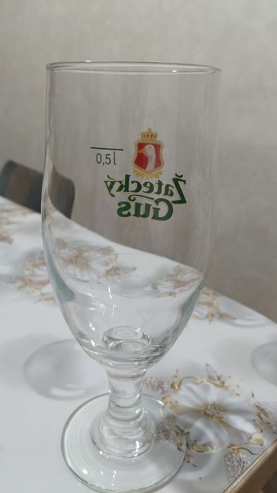 Продам бокалы 0.5