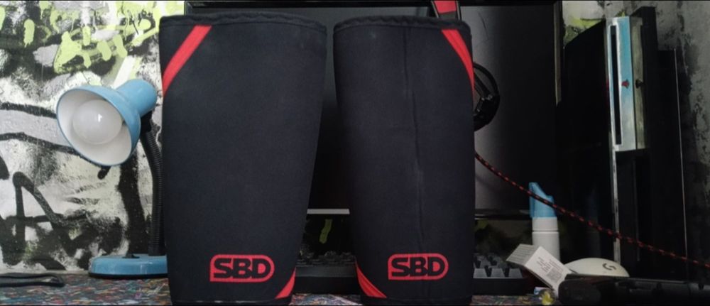 Продам SBD наколленики размера М