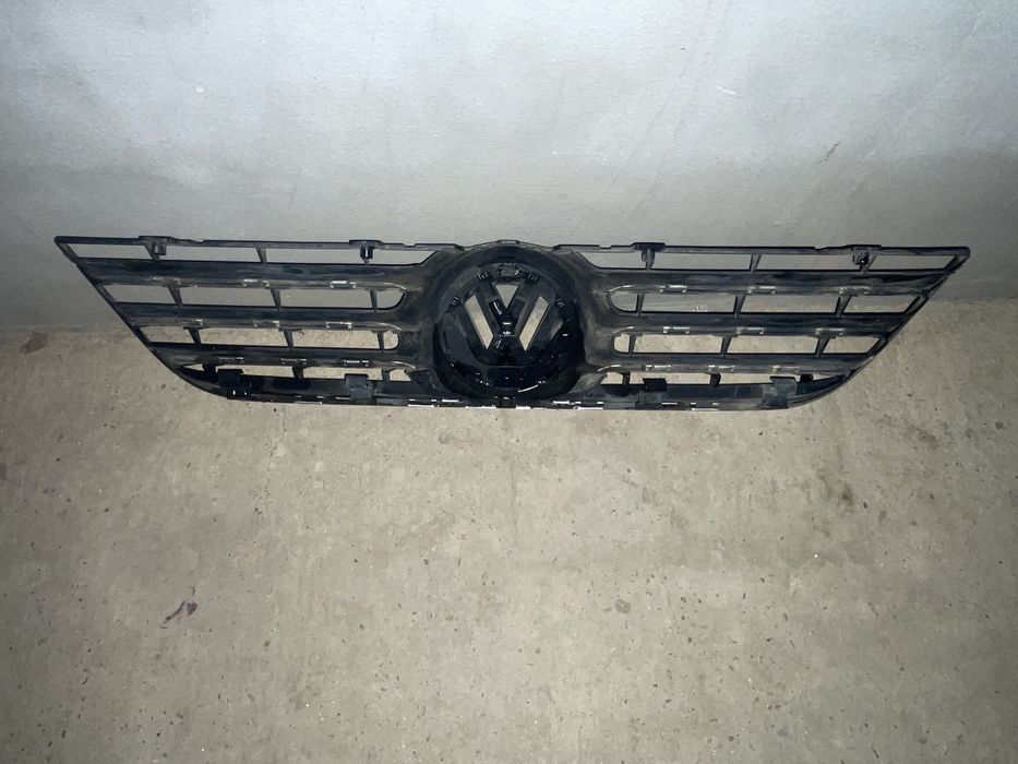 Grilă bară față Volkswagen Polo 2003-2010