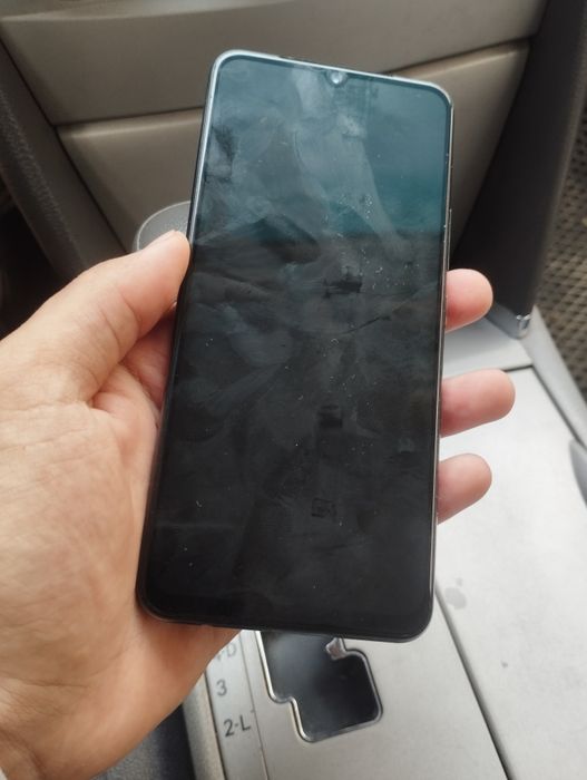 Vivo v21e проодам