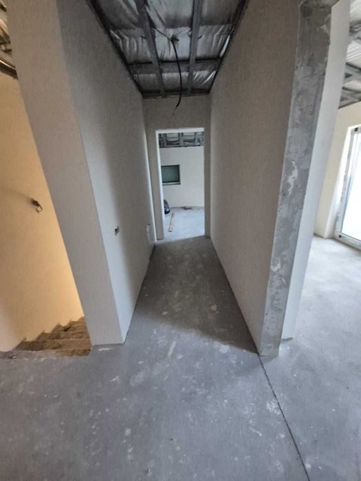 Dezvoltator Vand apartament 100mp, zona IRA