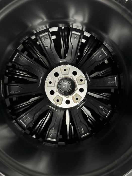 Jante Bmw X5 X6 R20 G05 G06 Originale M740 Semi Mat Negru Pirelli de vara