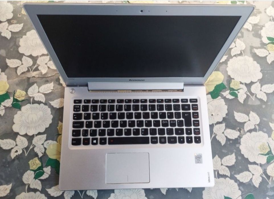 Laptop Lenovo IdeaPad i5