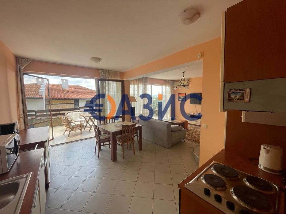 Продава се Тристаен апартамент в с. Горица, Област Бургас - 127 кв.м за 1023 €/кв.м - Снимка #12