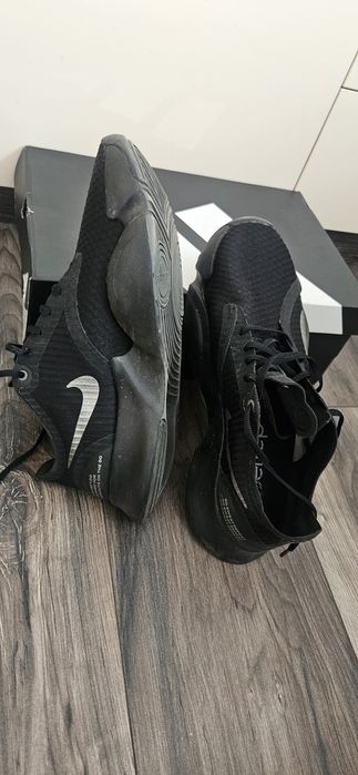 Маратонки тип кец Nike