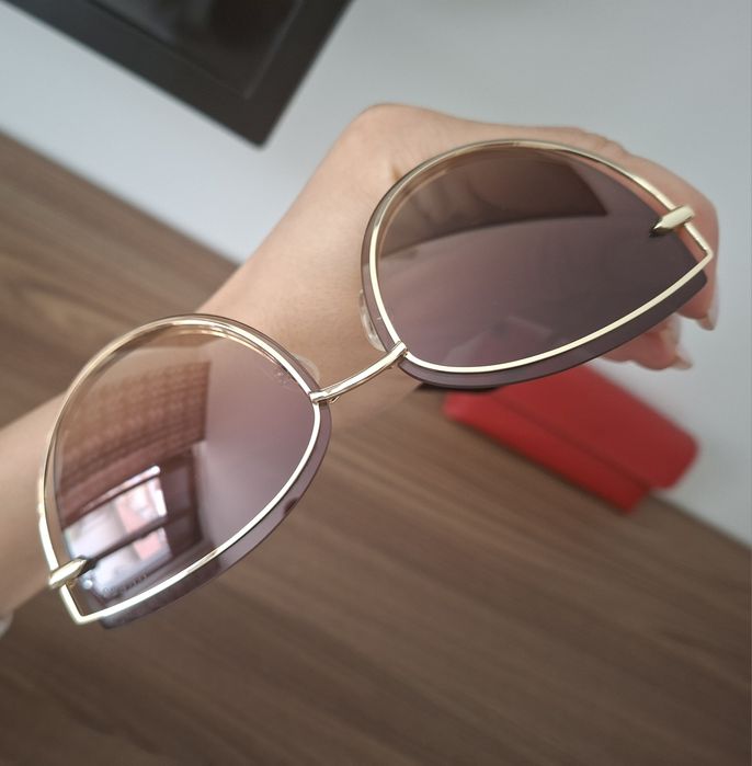 Дамски слънчеви очила Guess