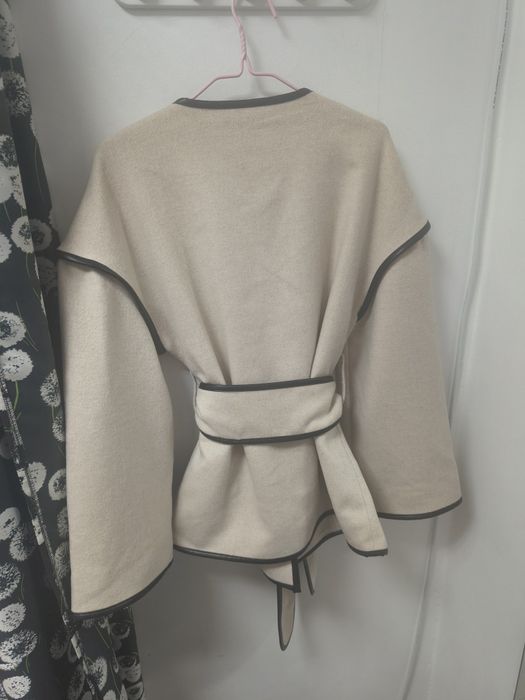 Дамско вълнено палто