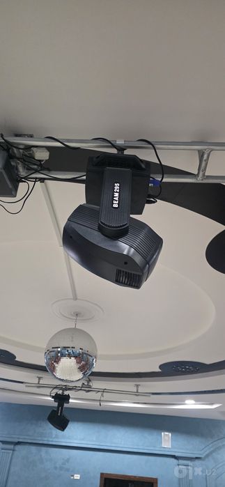 Beam svetomusikalar va disco shar sotiladi.