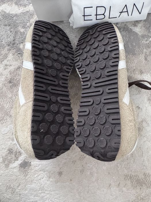 Продаю женскую обувь