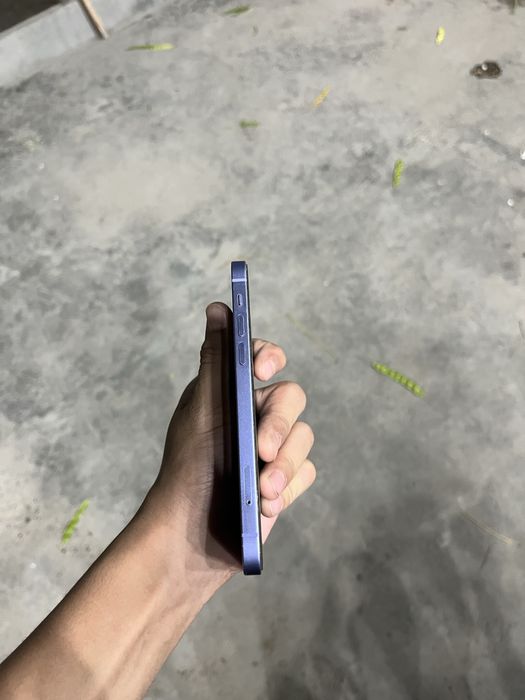 iphone 12 ochilmagan