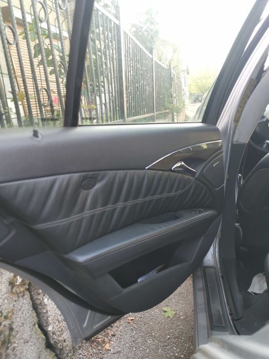 Mercedes w211 E320/280CDI на части