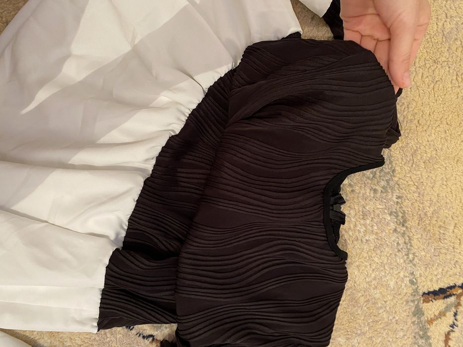 Продам новое платье