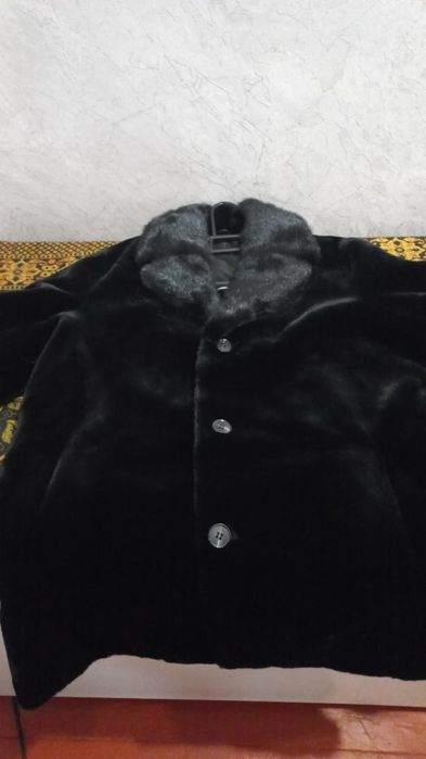 Шуба мутон воротник норка