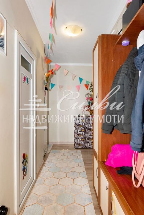 Продава се Двустаен апартамент в Шумен, Добруджански - 63 кв.м за 850 €/кв.м - Снимка #9