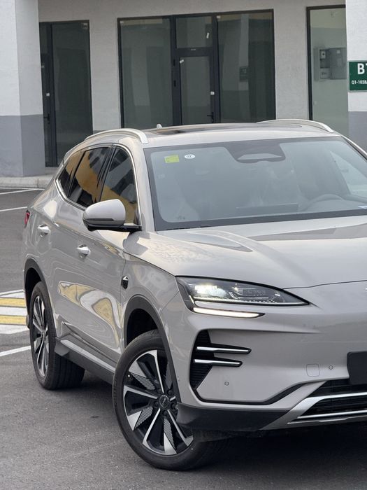 BYD CHenpion Smart driving 605 full