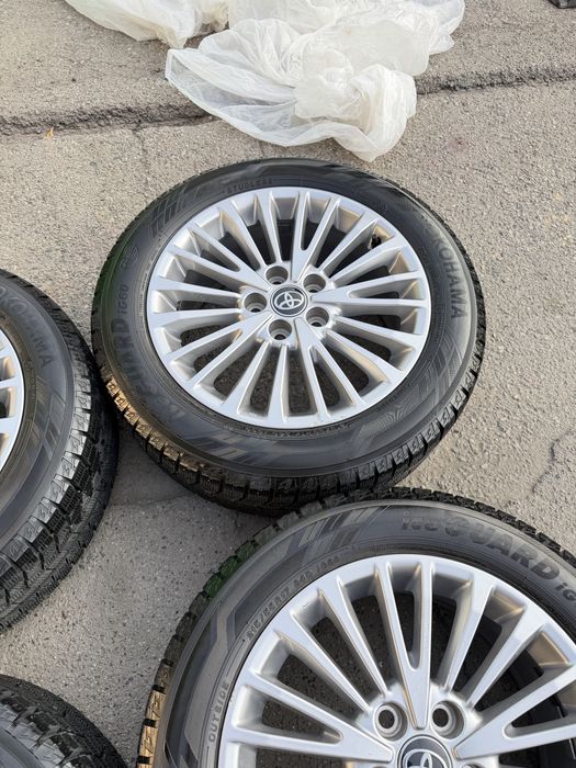 Диски с резиной от камри 80