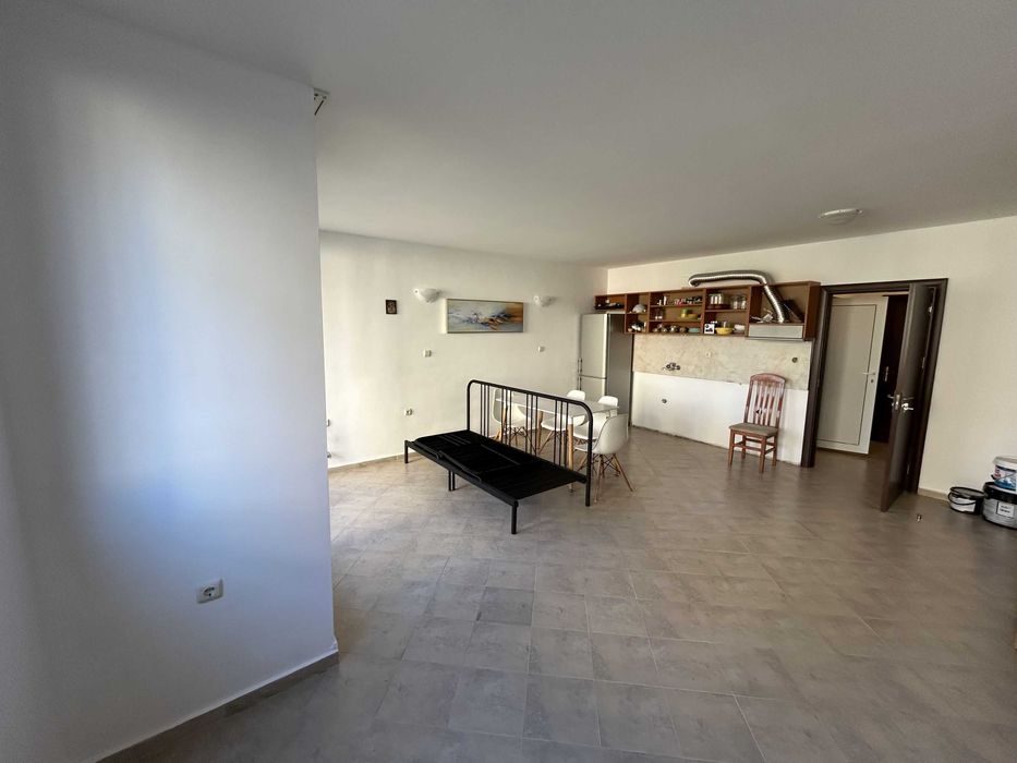 Продава се Едностаен апартамент в Царево - 54 кв.м за 1100 €/кв.м - Снимка #6