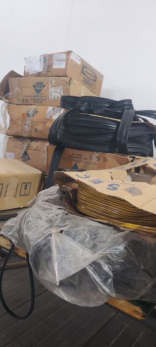Продам уплотнитель для окон и дверей