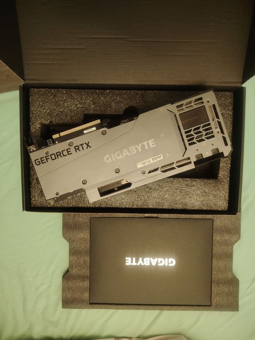 Placa video rtx 3080 GeForce si rtx 3080 phantom