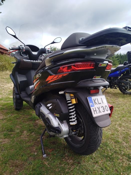Vând Piaggio MP3 500 IE LT Sport. An 2015 Se conduce cu cat B