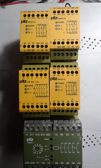Rleu  de siguranta PILZ  PZE X5V...X4 ..X3  ...PONZV