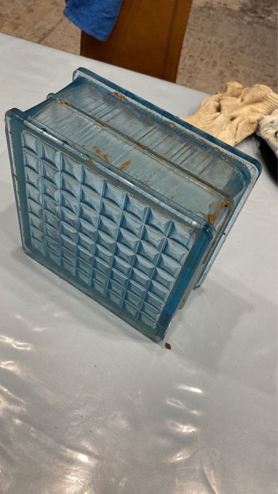 стеклянный блок