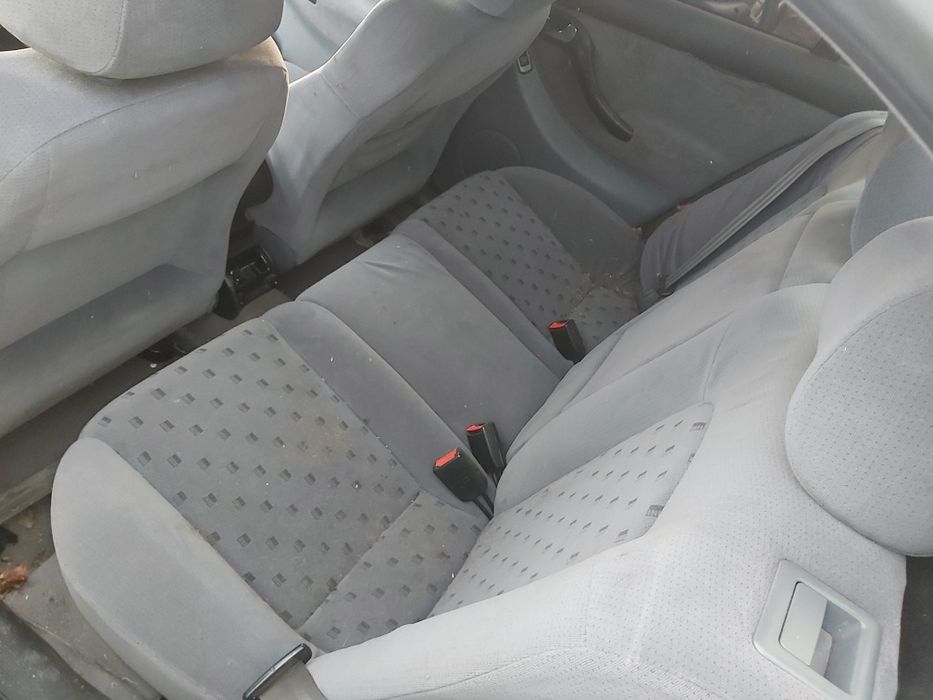 Сеат Толедо 1.9 TDI  90 к.с 2001 година