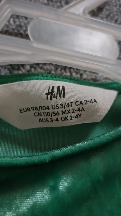 Haine fetita 4-6 ani.