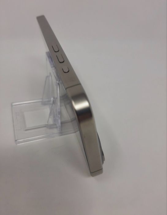 Vand iphone 15 pro !