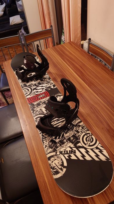 Placa Snowboard Nitro Ripper 137 cu legaturi Burton S
