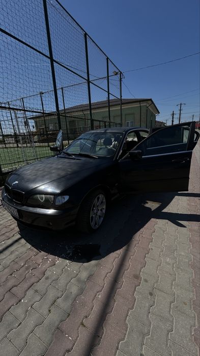 Vând bmw 330 xd  masina nu mai are acte da se poate face si pot oferi si foaie ca să poti să o inmatriculezi pe roamania