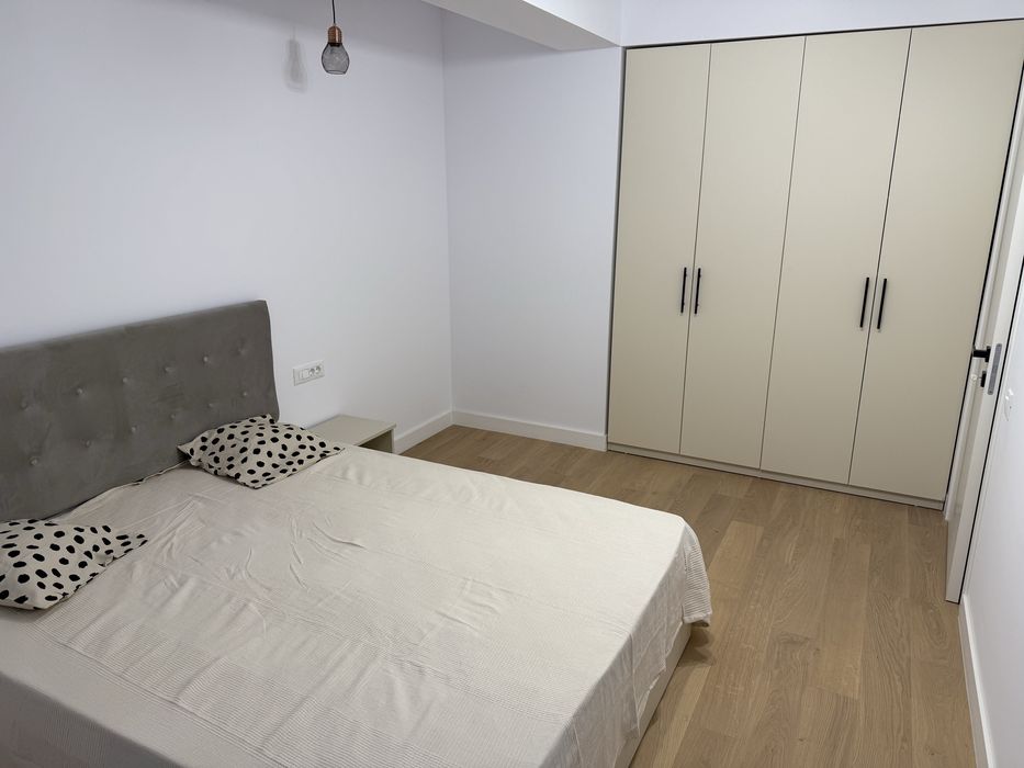 Inchiriez apartament 2 camere Mariott, Catedrala