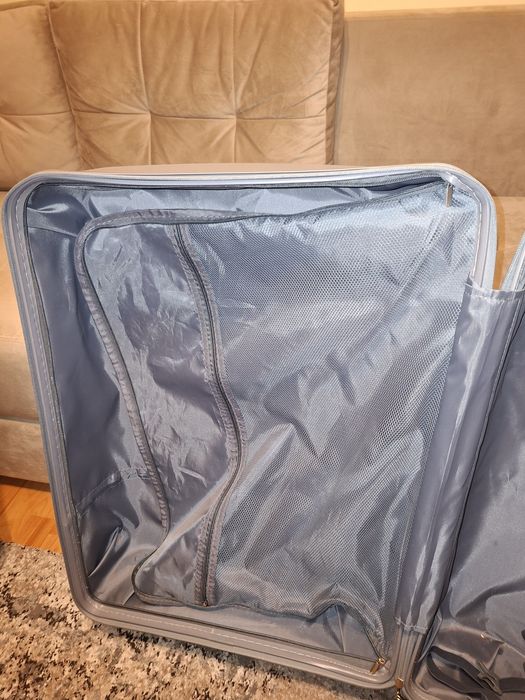 Vand troler mare albastru Material carbon culoare gri dimensiunea 70X45X27cm
