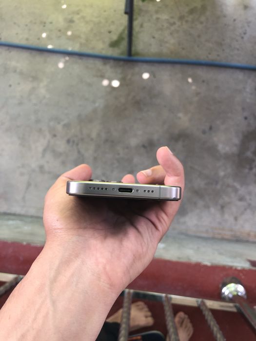 iphone 15 pro 256 gb ideal