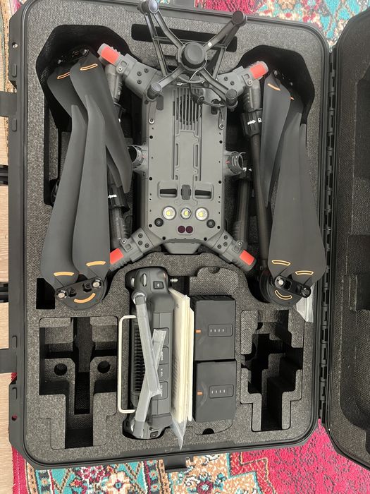 Квадрокоптер DJI Matrice 350 RTK