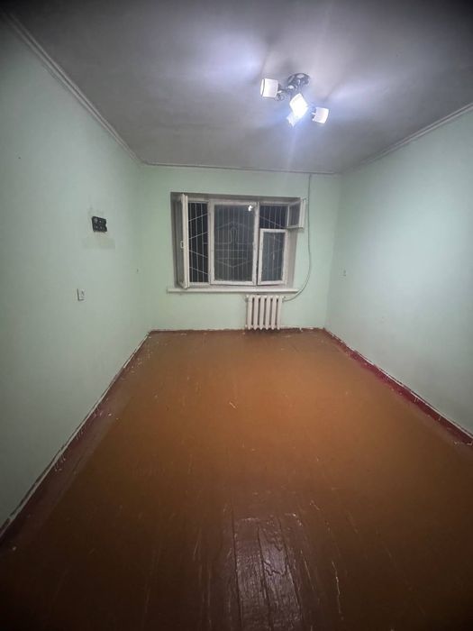 Продаеться 1/1/4 чиланзар 9