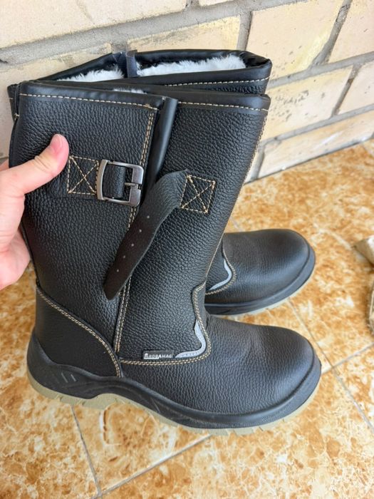 Рабочие сапоги , ботинки