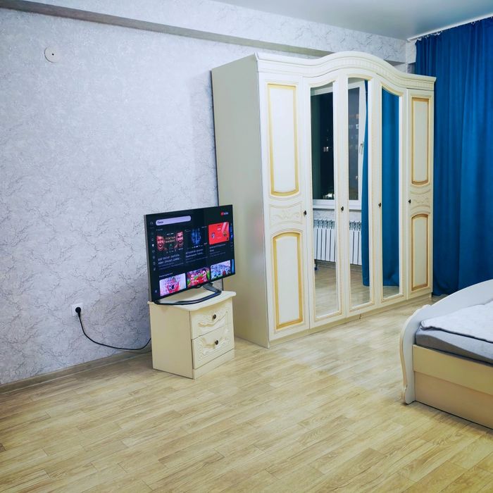 Продам телевизор Смарт