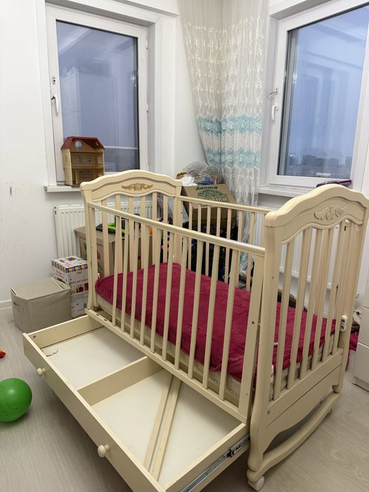 отдам детскую кровать