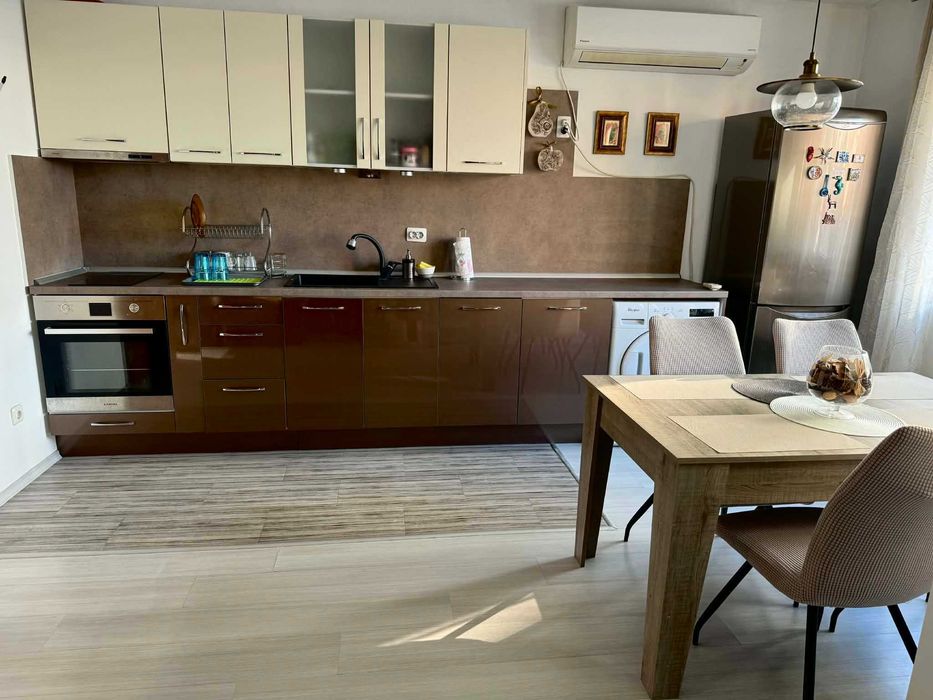 Дава се под наем Двустаен апартамент в София, Манастирски ливади - 82 кв.м за 987.36 € - Снимка #2