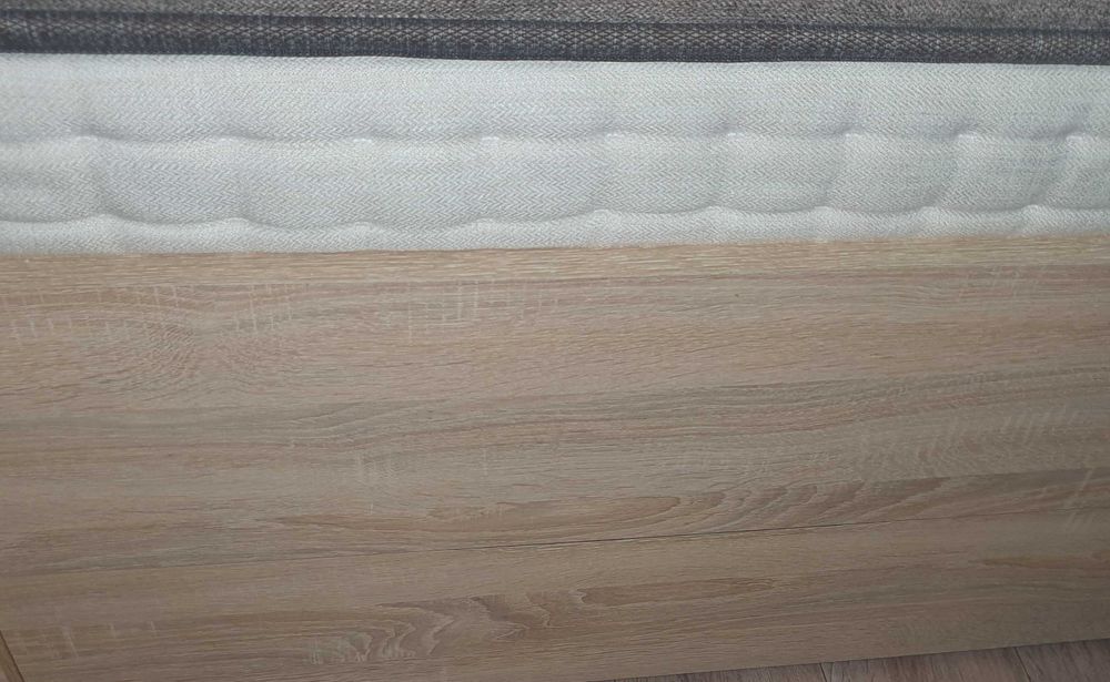 Кровать 2х спальная с матрасом