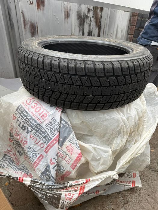 Продам зимнюю резину