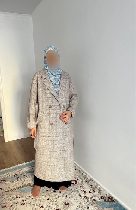 Пальто весеннее