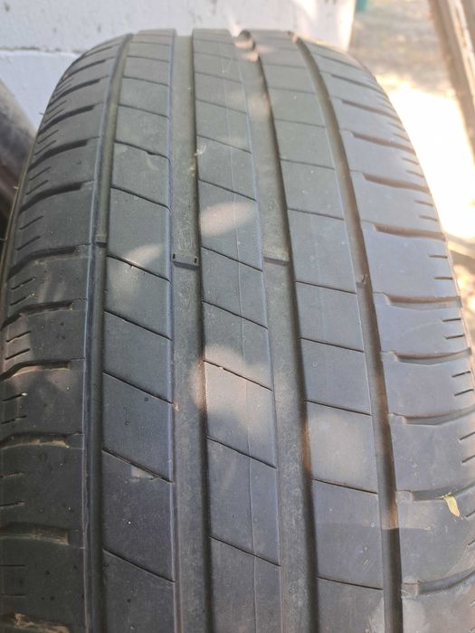 De vanzare cauciucuri