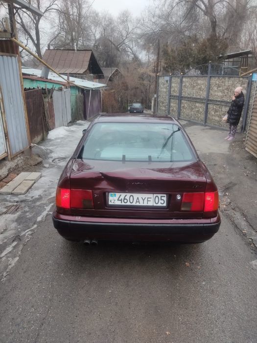 Продам ауди с4 2.6